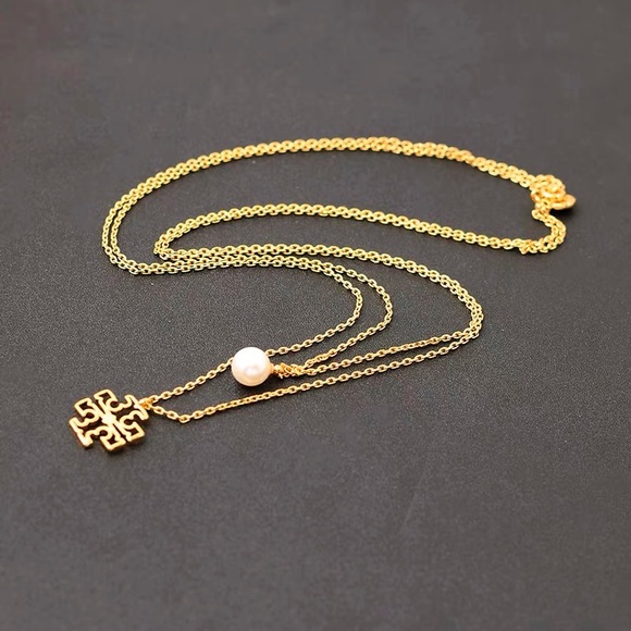 Tory Burch 2 in 1 Gold & Pearl Necklace - Picture 5 of 8